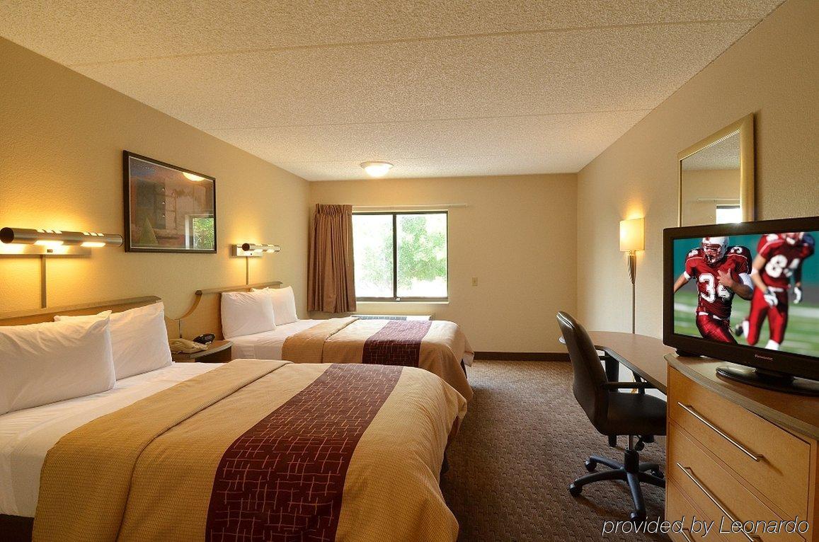 Red Roof Inn Elkhart Exterior foto